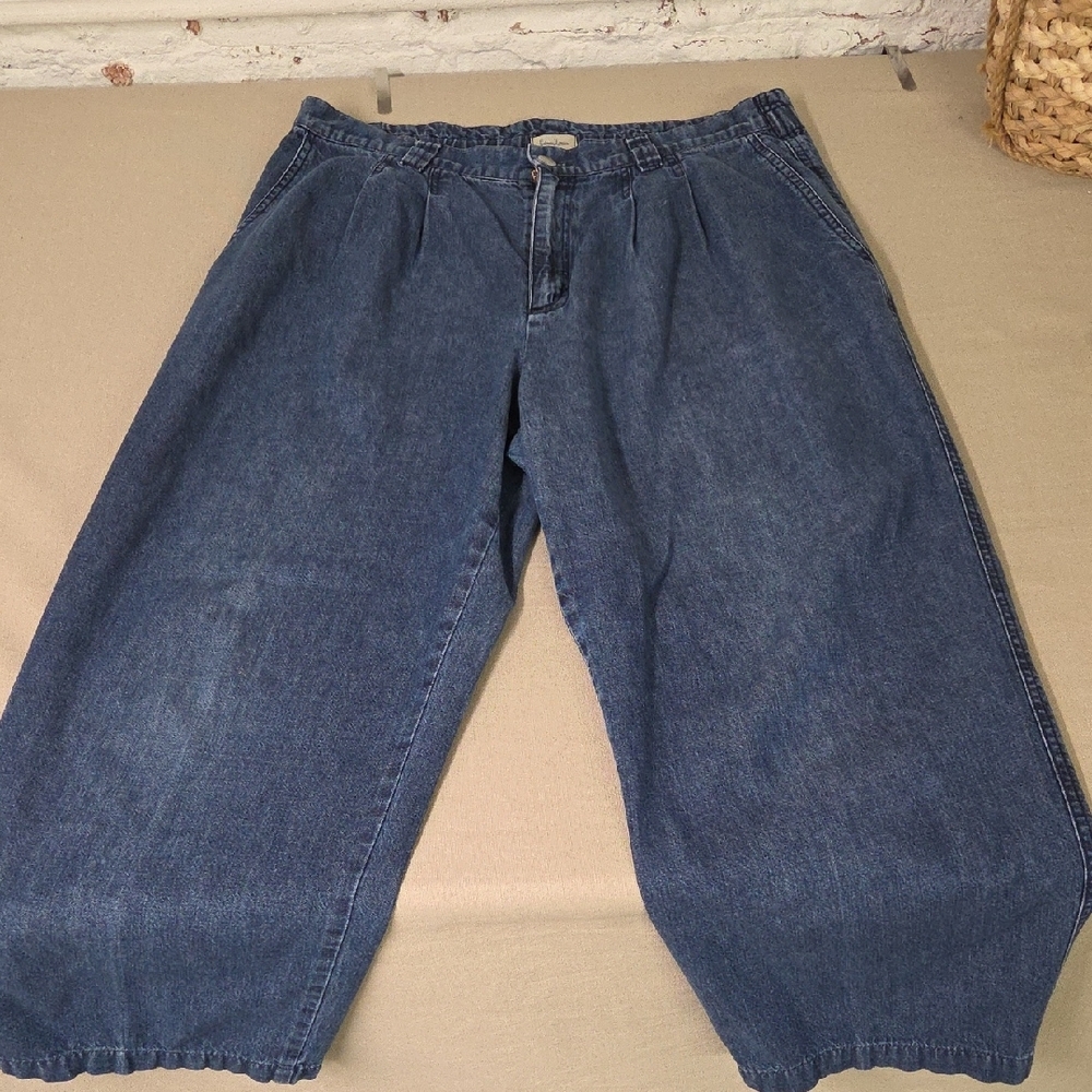 Neiman Marcus Vintage 90s  Indigo Denim Trousers Pleated/High Rise/ Ankle